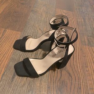 Womens Black Heels Size 5
